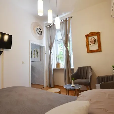 Memories Apartment *